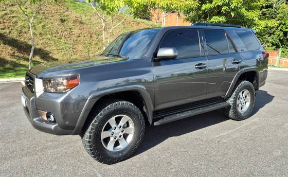 TOYOTA 4RUNNER 4.0 4X4 V6 24V GASOLINA 4P AUTOMÁTICO